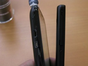 PhotonとRAZR M